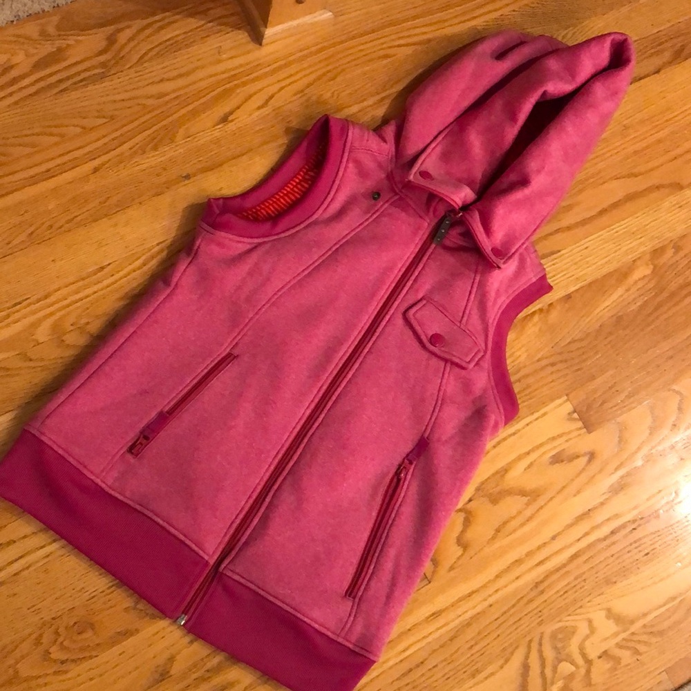 Burton vest